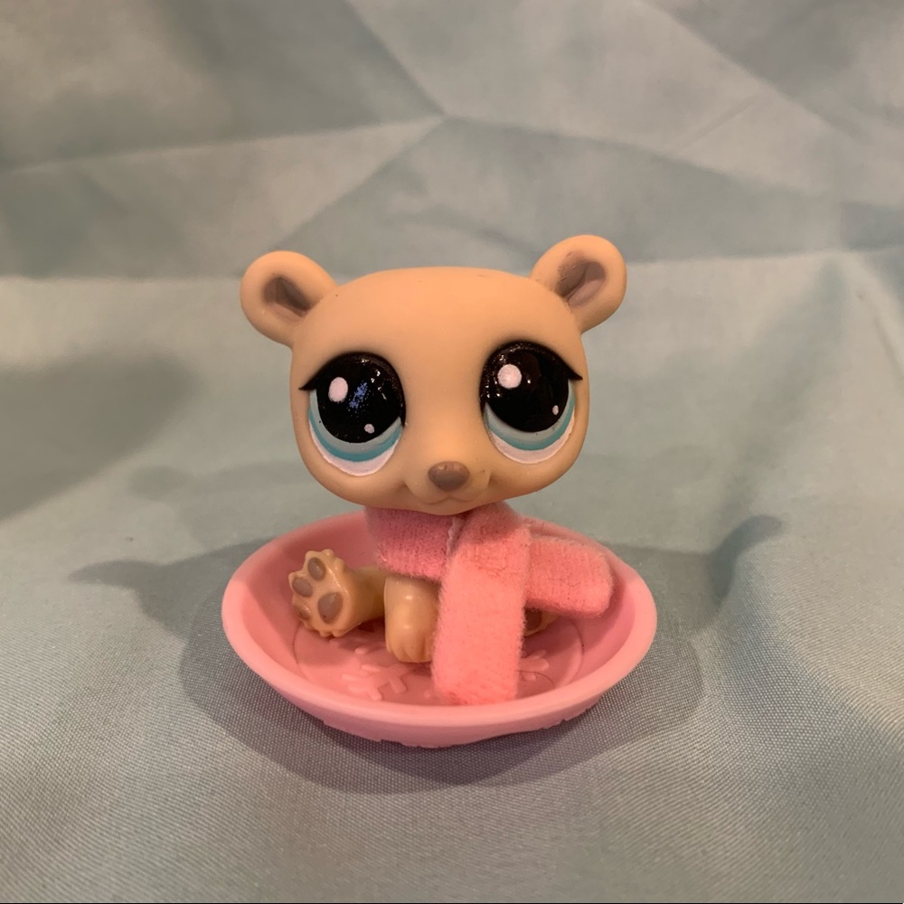 Littlest Pet Shop Polar Bear #1000 Sled Scarf Set